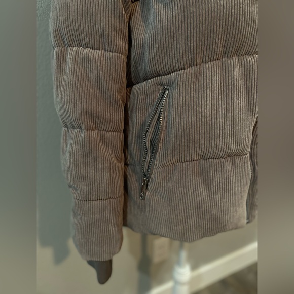 Sam Edelman Corduroy Puffer coat - Picture 8 of 8